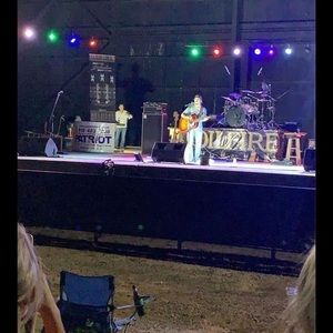 Meet your Posher, Skyler